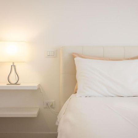 Palermo Ai Leoni Apartment Bagian luar foto