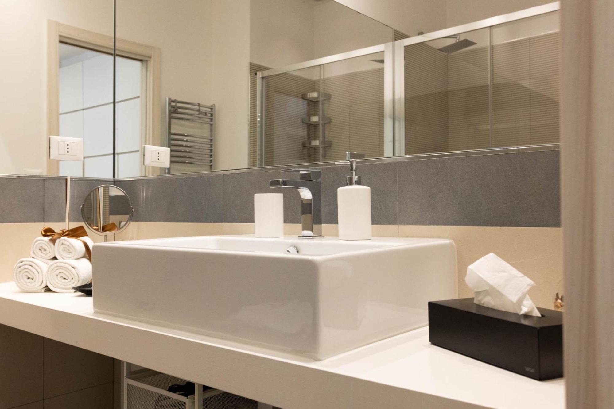 Palermo Ai Leoni Apartment Bagian luar foto